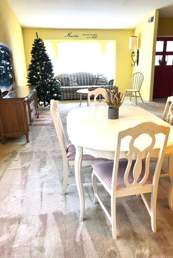 המט Festive Haven Room מראה חיצוני תמונה