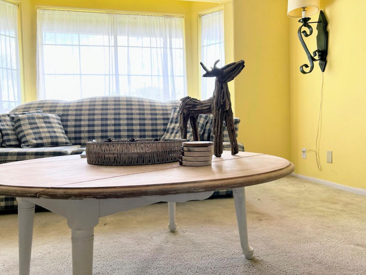 המט Festive Haven Room מראה חיצוני תמונה